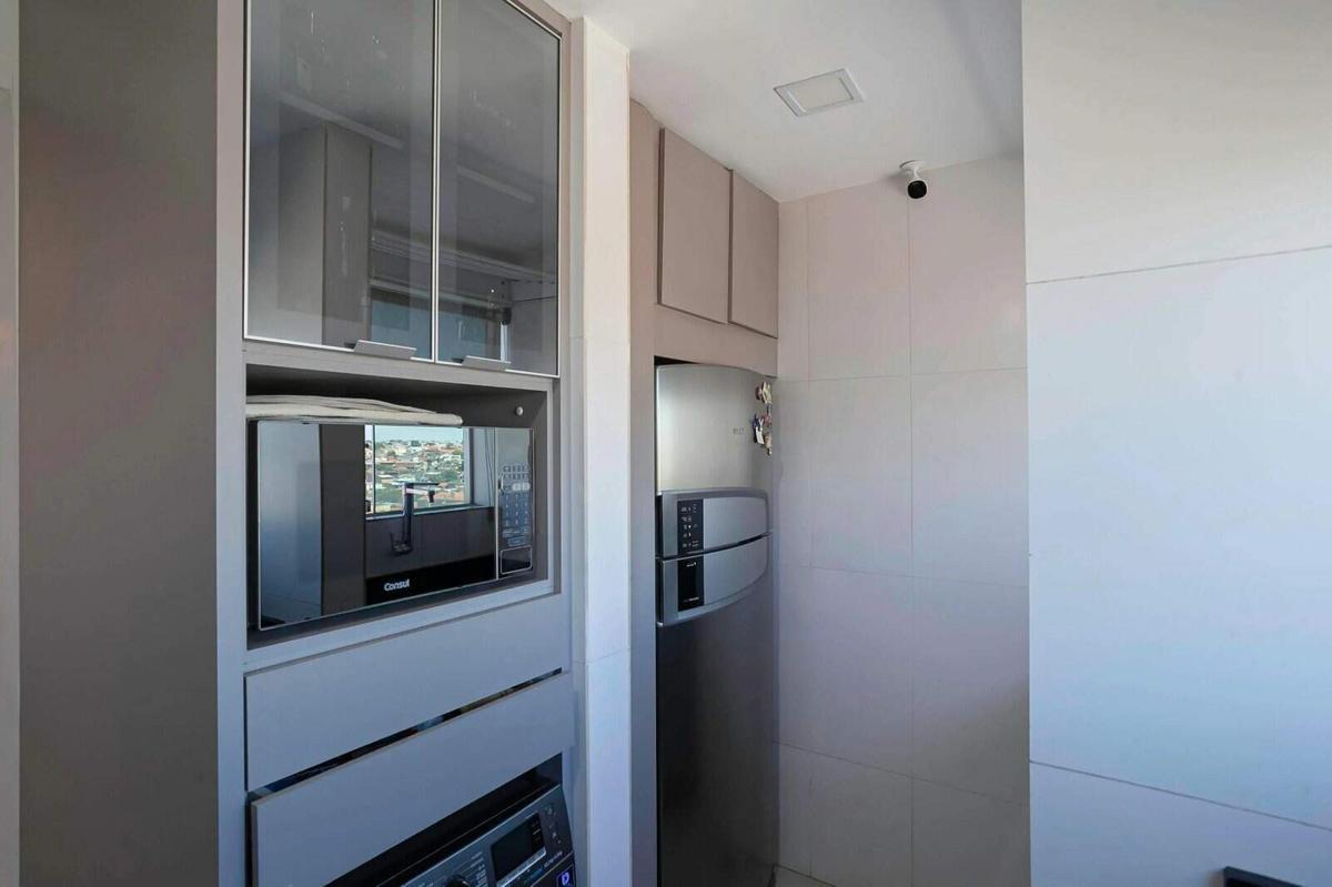 Apartamento, Serrano, 2 Quartos, 1 Vaga, 1 Suíte