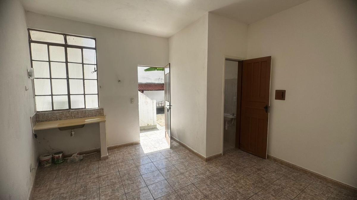 Quitinete, Ana Lúcia, 1 Quarto, 1 Vaga, 1 Suíte