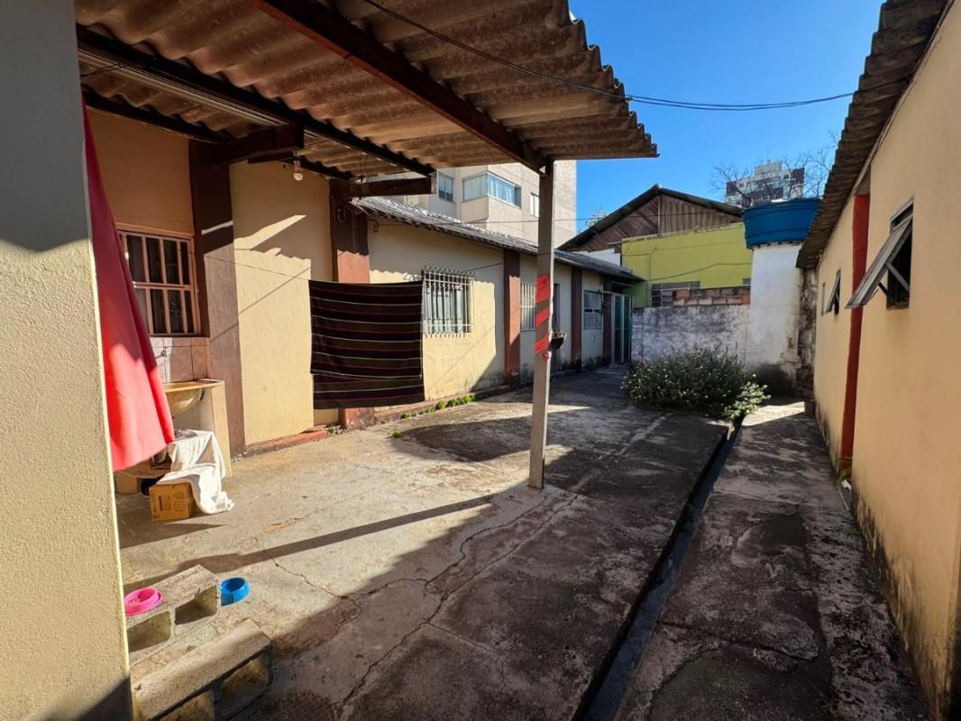 Galpão, Prado, 0 Quarto, 0 Vaga