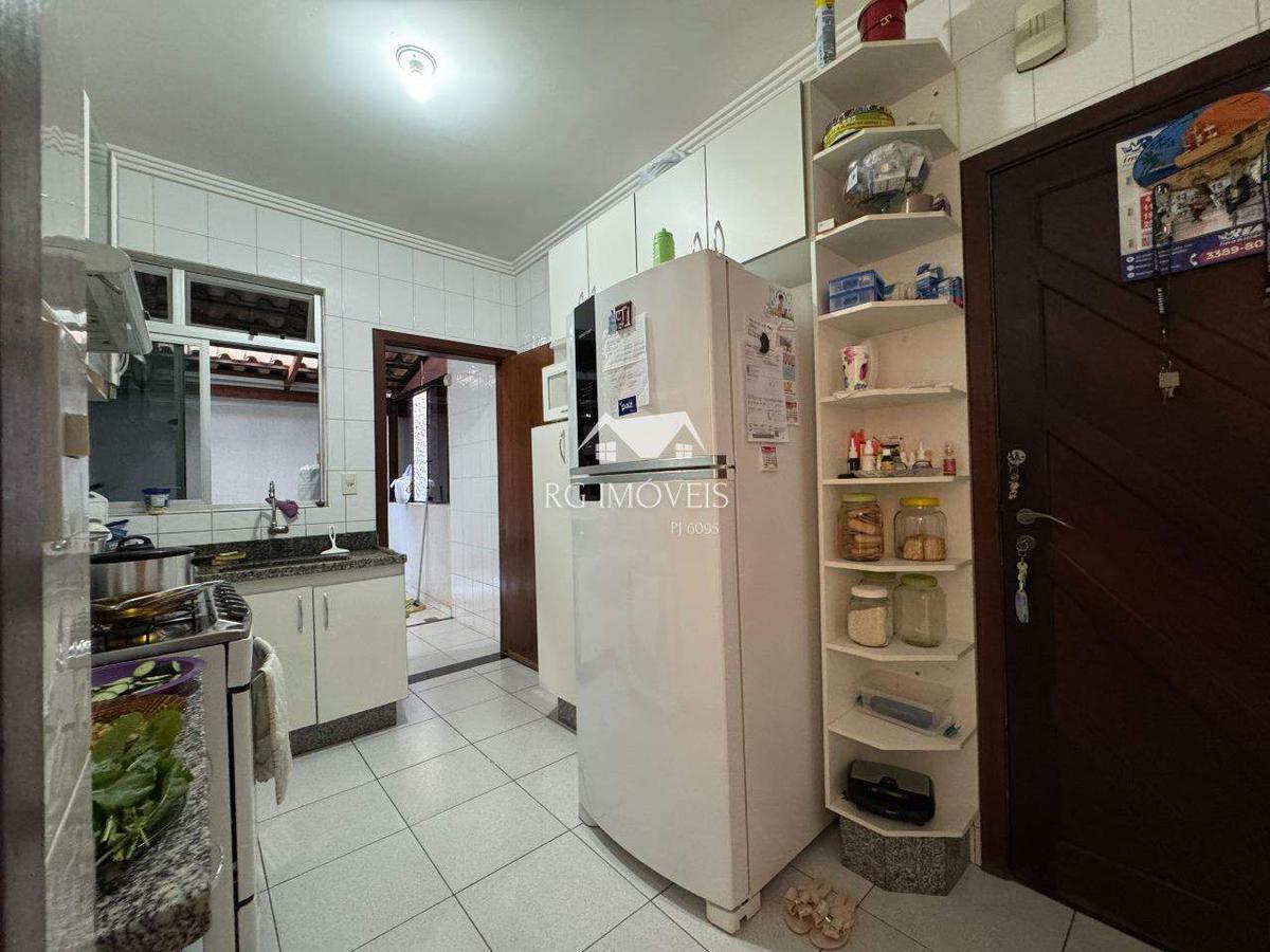 Apartamento, Barreiro, 3 Quartos, 2 Vagas, 1 Suíte