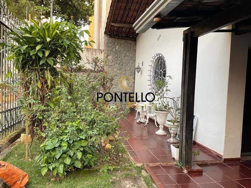 Casa, Cidade Nova, 4 Quartos, 2 Vagas, 1 Suíte