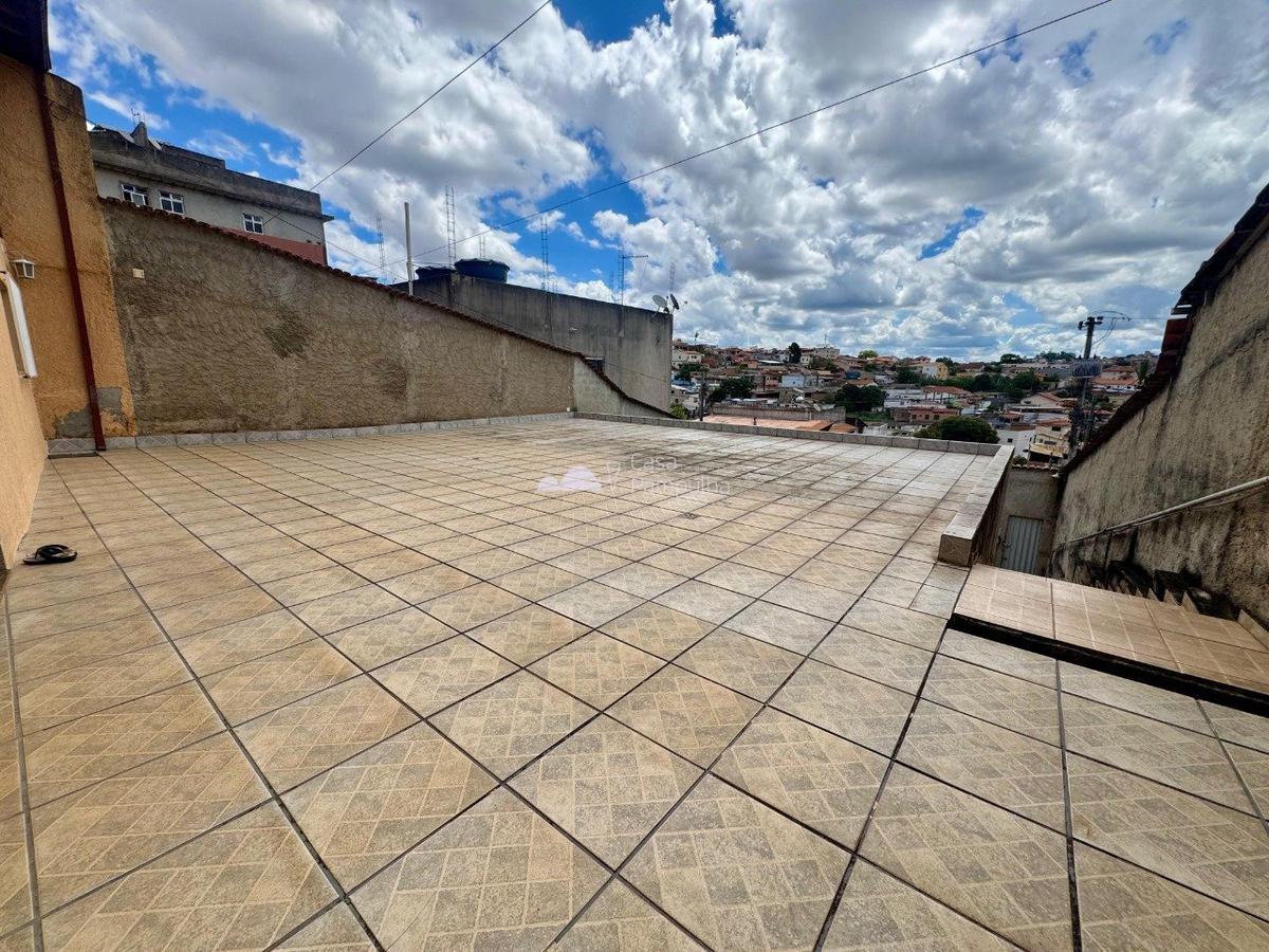 Casa, Céu Azul, 4 Quartos, 10 Vagas, 1 Suíte