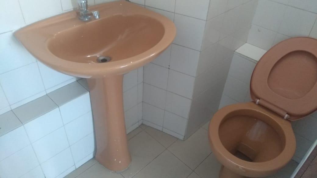 Sala, Lourdes, 1 Vaga