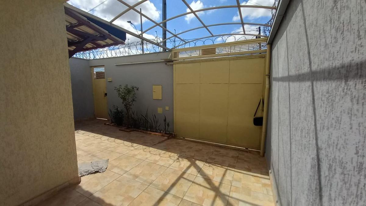 Casa, Dona Clara, 2 Quartos, 1 Vaga