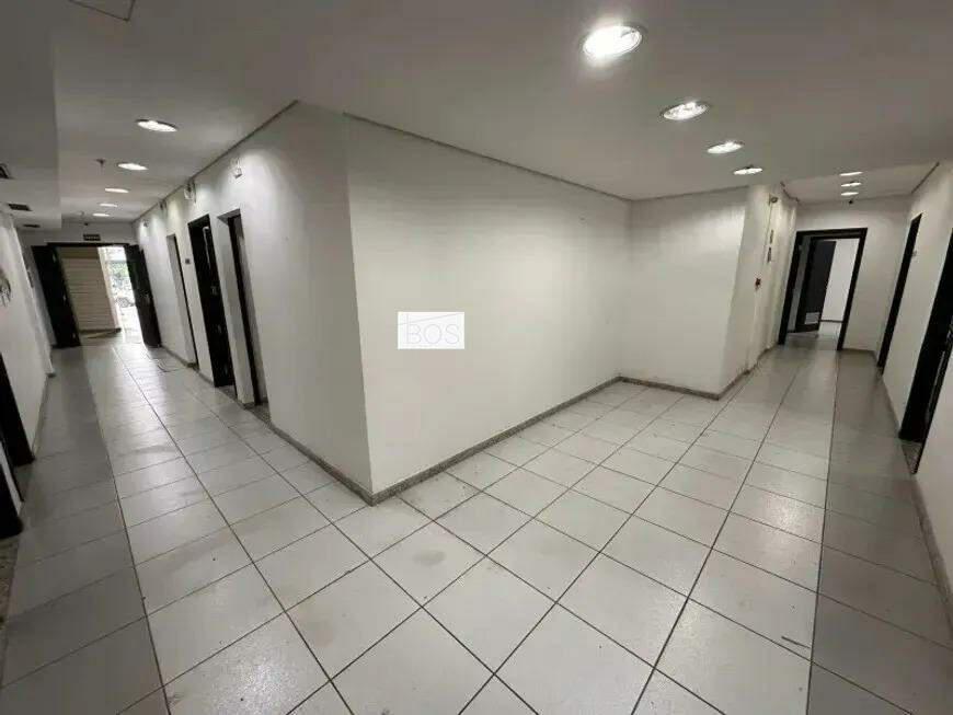 Andar, Funcionários, 0 Quarto, 5 Vagas