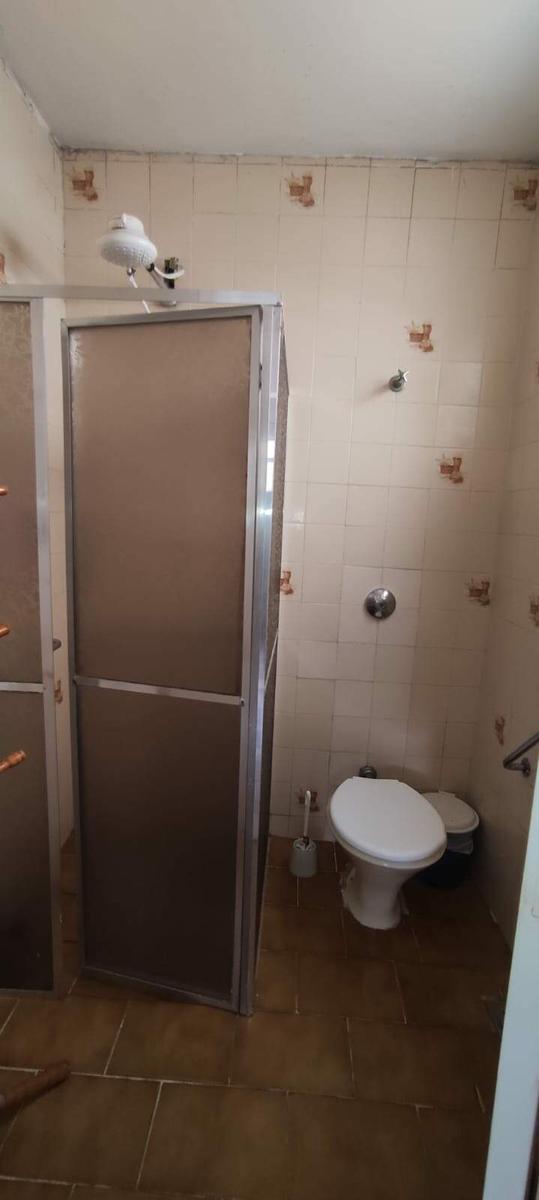 Casa, Santa Efigênia, 4 Quartos, 6 Vagas, 1 Suíte