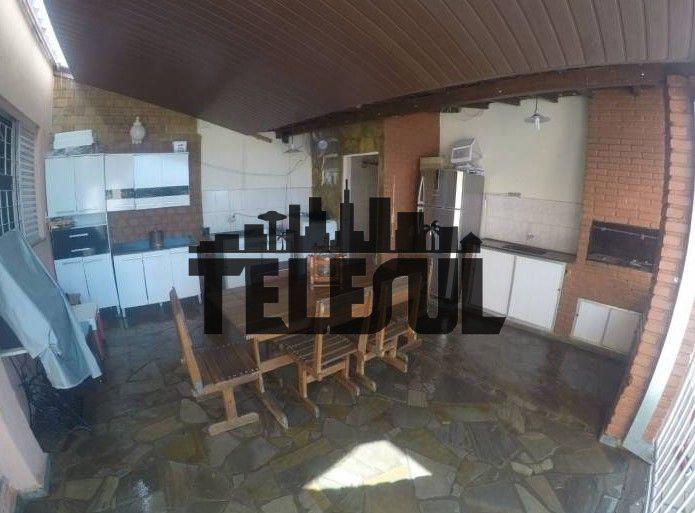 Casa, Pinheiros, 3 Quartos, 2 Vagas, 1 Suíte