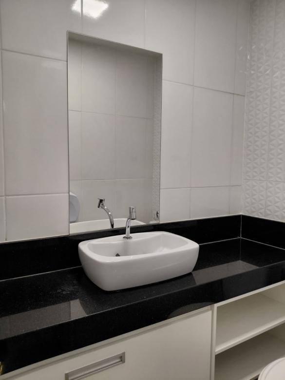 Sala, Funcionários, 1 Vaga