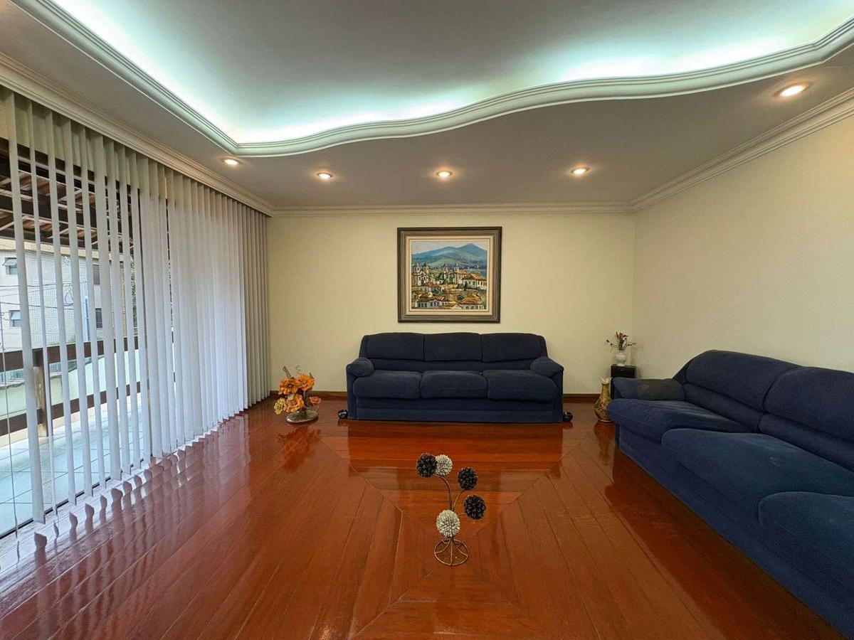 Casa, Dona Clara, 3 Quartos, 4 Vagas, 1 Suíte