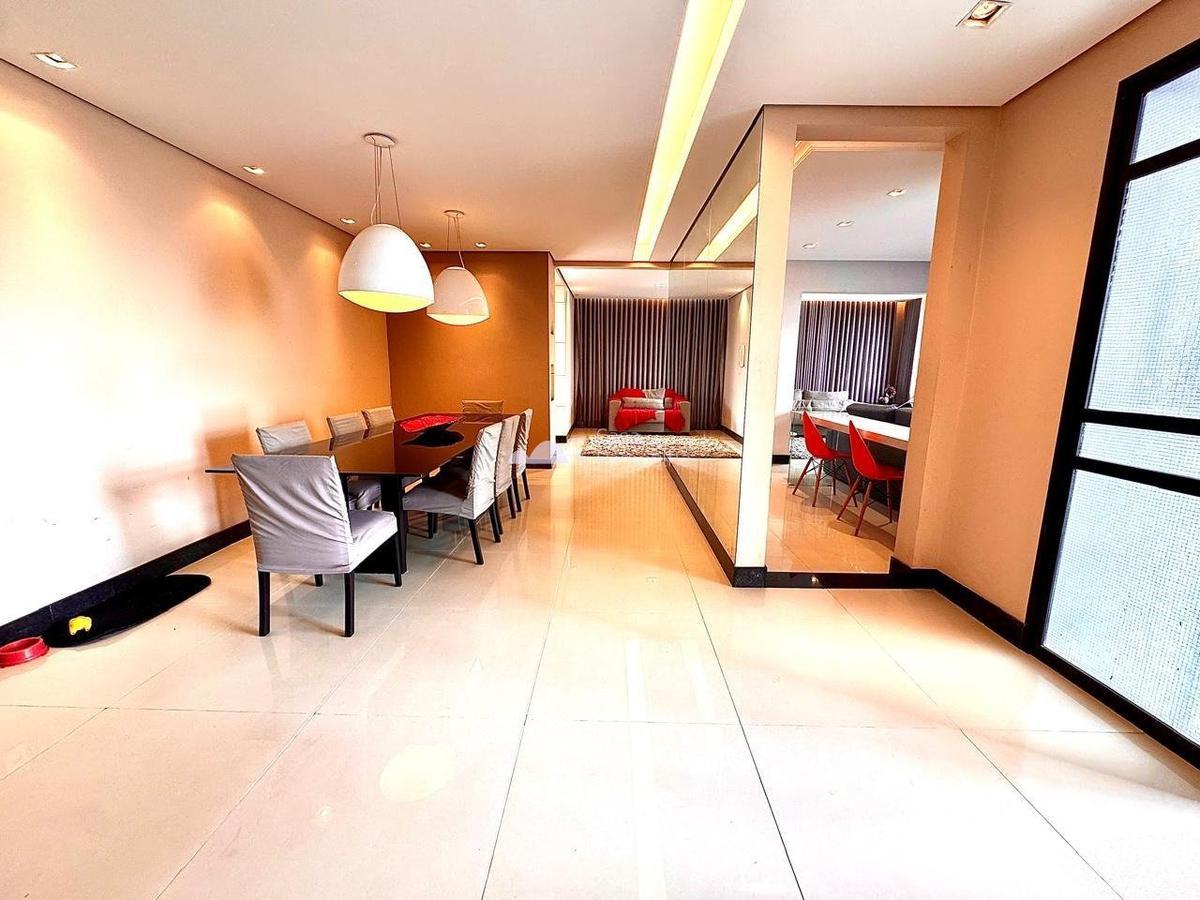 Casa, Bandeirantes (pampulha), 4 Quartos, 10 Vagas, 2 Suítes