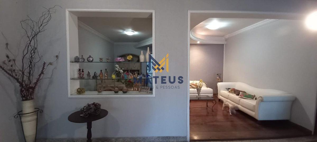 Casa, Alto Caiçaras, 3 Quartos, 2 Vagas, 1 Suíte