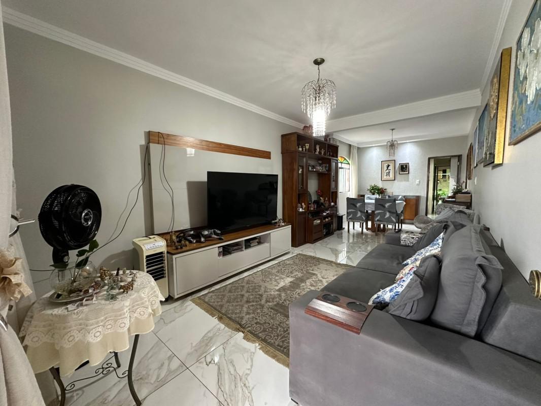 Casa, Parque Recreio, 3 Quartos, 2 Vagas, 1 Suíte