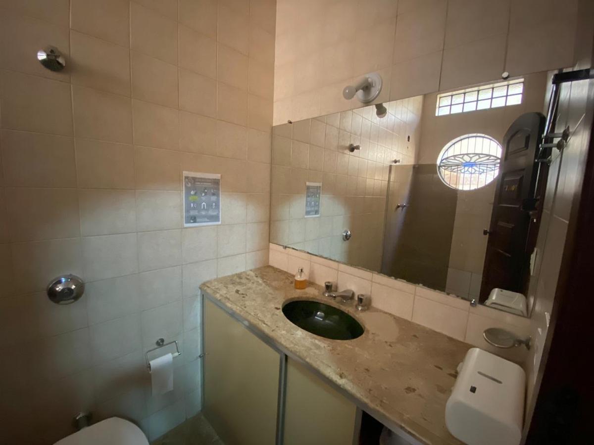 Casa, Colégio Batista, 4 Quartos, 3 Vagas, 1 Suíte