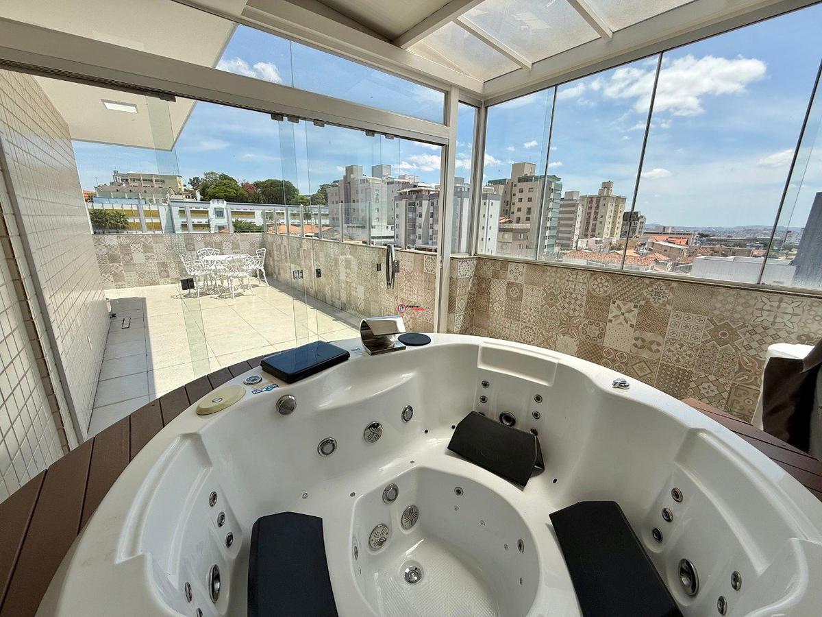 Cobertura, Floresta, 4 Quartos, 3 Vagas, 2 Suítes