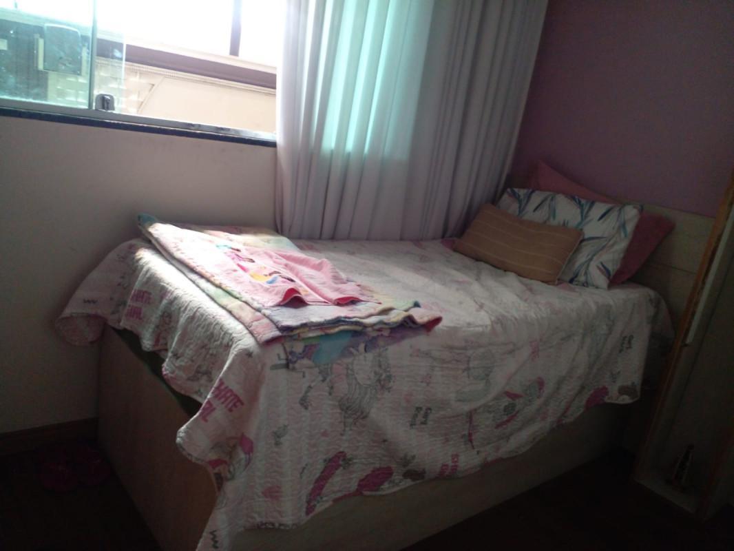 Casa, Bandeirantes, 4 Quartos, 4 Vagas, 1 Suíte