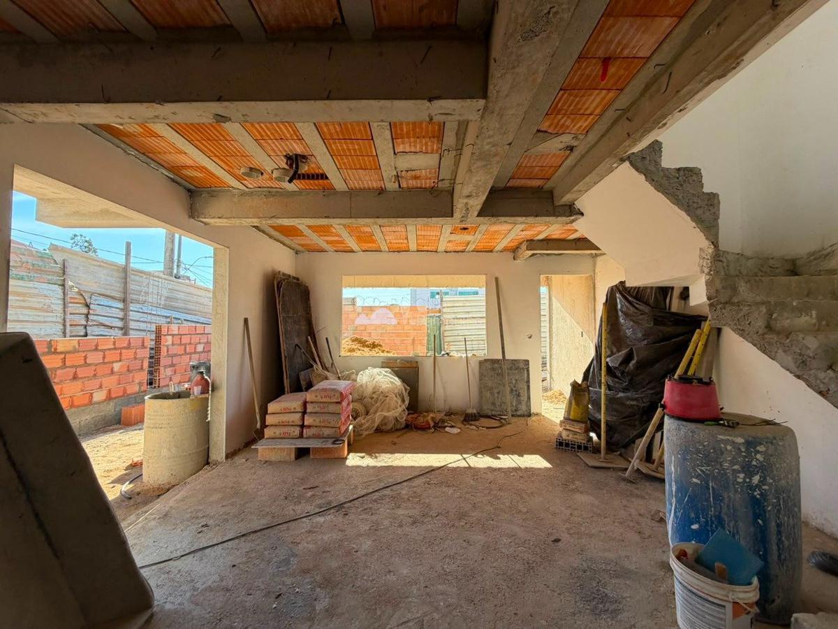 Casa, Itapoã, 3 Quartos, 3 Vagas, 1 Suíte