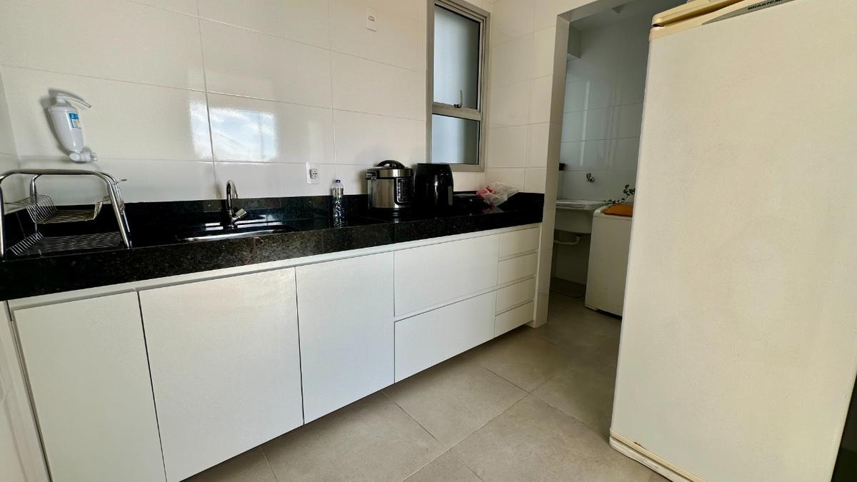 Apartamento, Candelária, 3 Quartos, 2 Vagas, 1 Suíte