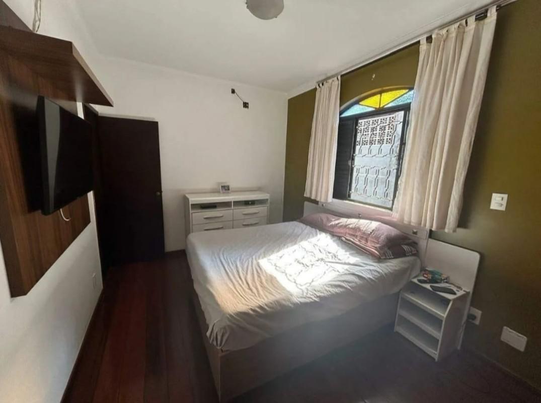 Casa, Eldorado, 4 Quartos, 7 Vagas, 1 Suíte