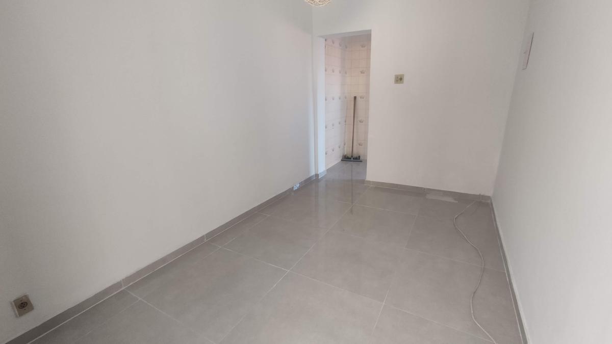 Apartamento, Cachoeirinha, 2 Quartos, 0 Vaga
