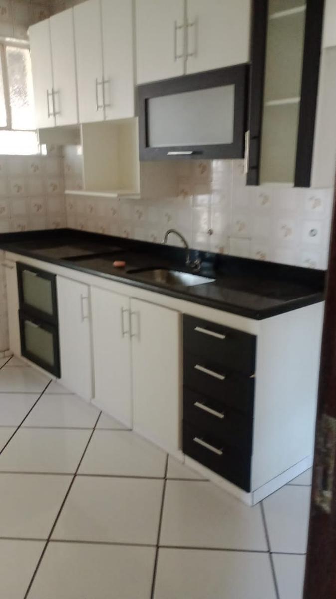 Casa, Santa Cruz, 3 Quartos, 4 Vagas, 1 Suíte