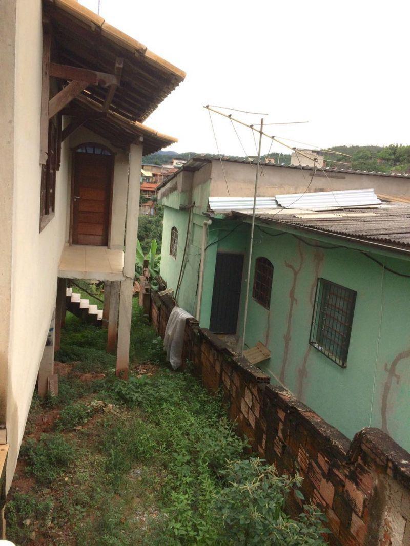 Casa, Vila Santo Antônio de Pádua, 3 Quartos, 5 Vagas, 1 Suíte