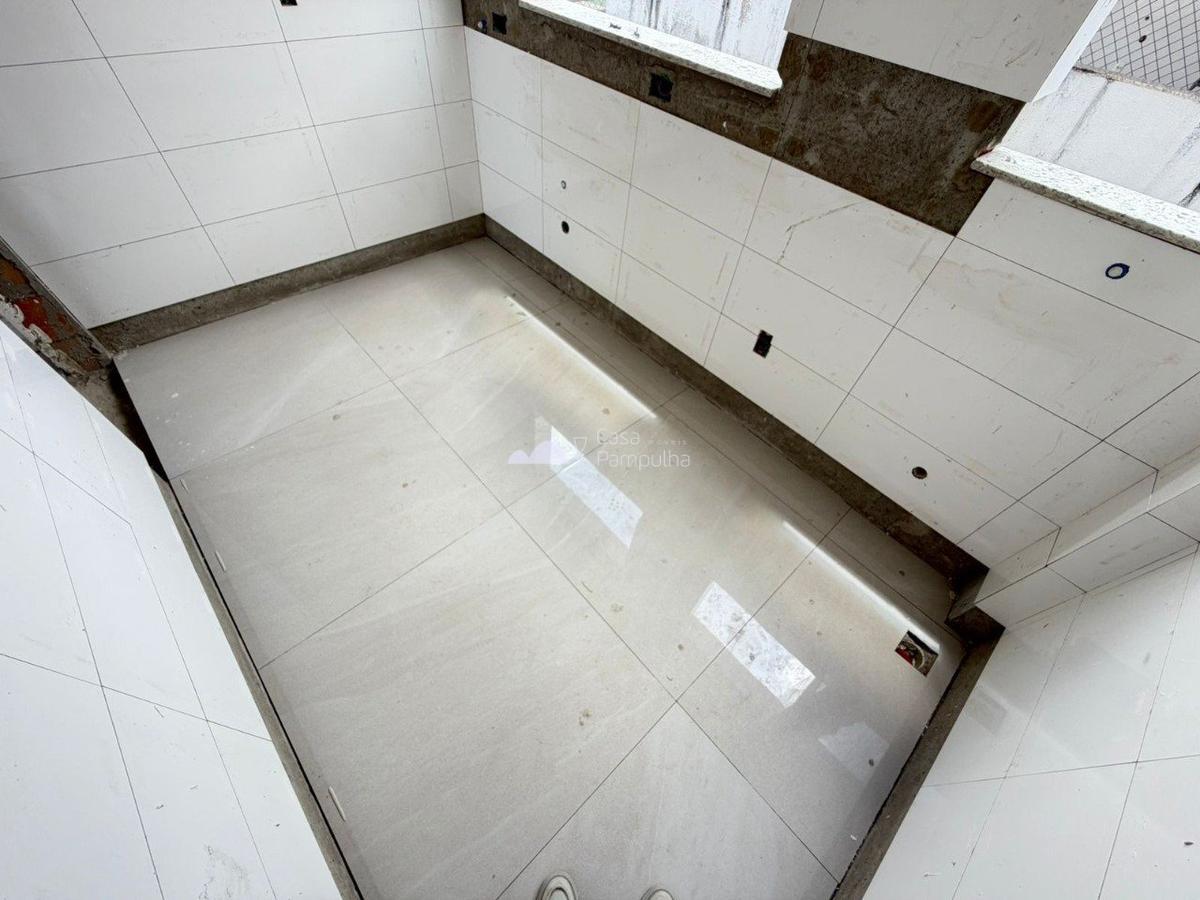 Apartamento, Santa Mônica, 2 Quartos, 1 Vaga