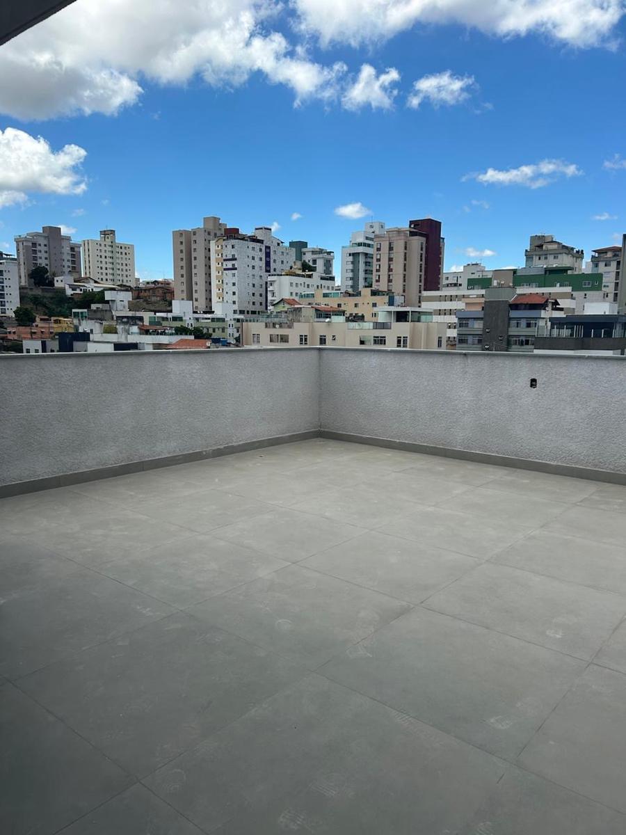 Cobertura, Sagrada Família, 4 Quartos, 2 Vagas, 1 Suíte