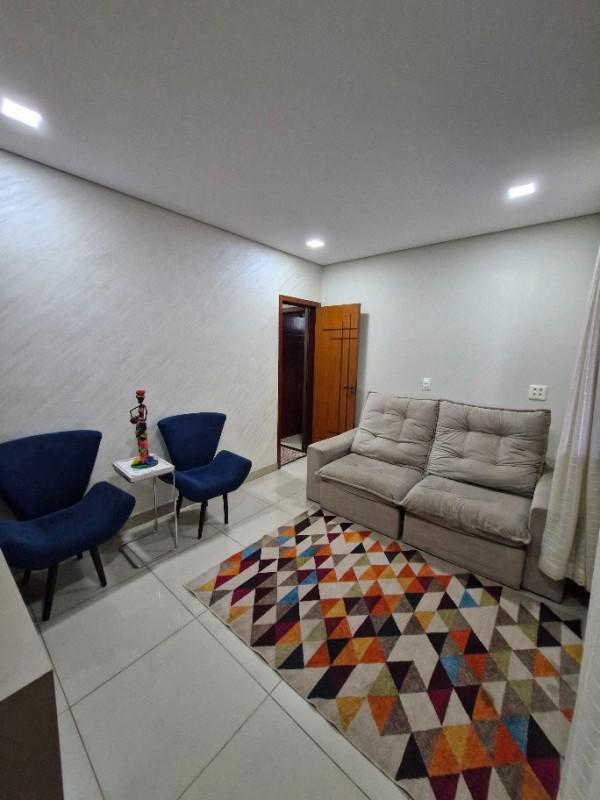 Casa, Petropolis, 3 Quartos, 4 Vagas, 1 Suíte