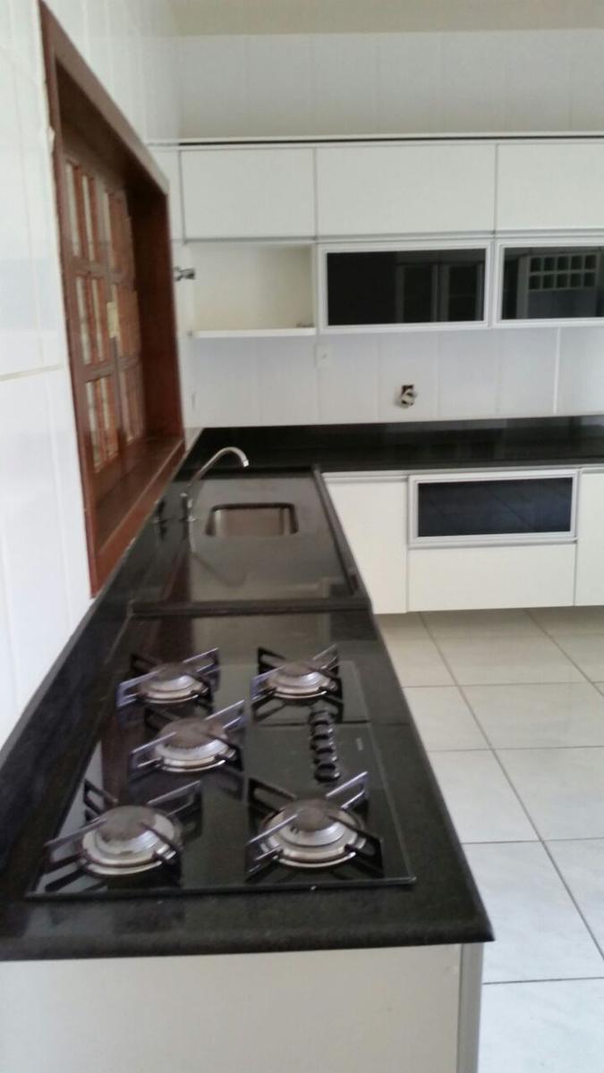 Casa, Arvoredo, 3 Quartos, 3 Vagas, 1 Suíte