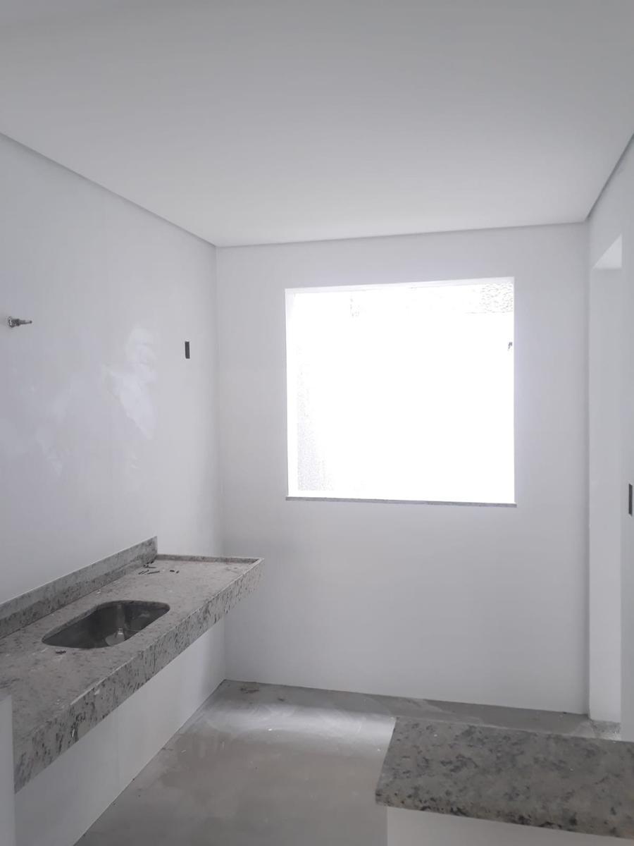 Casa, Planalto, 3 Quartos, 2 Vagas, 1 Suíte