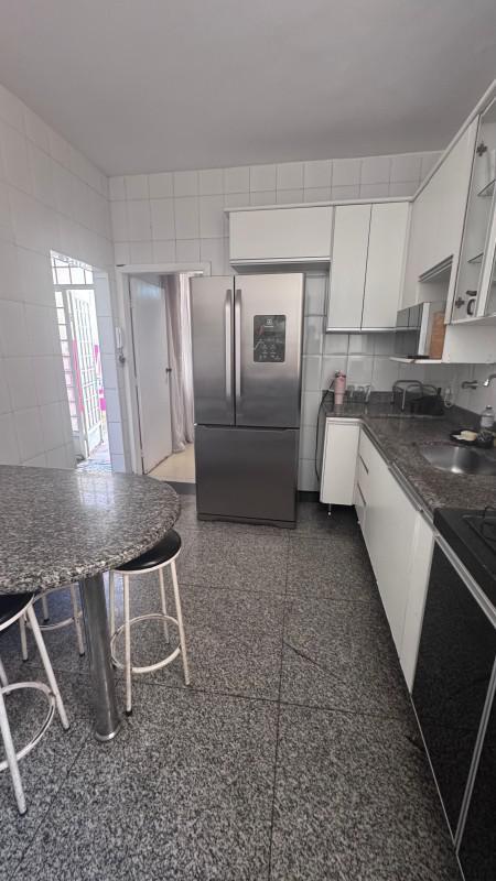 Casa, Álvaro Camargos, 4 Quartos, 5 Vagas, 2 Suítes