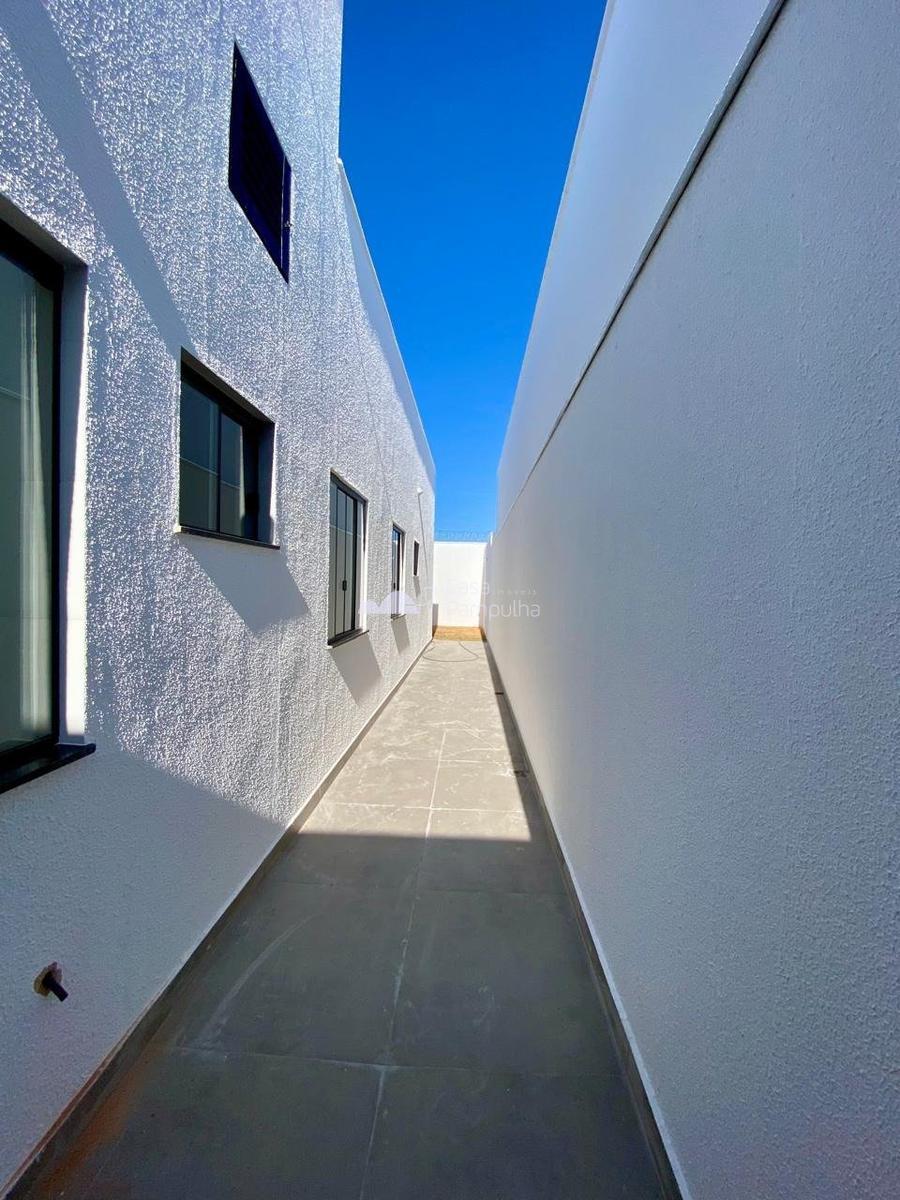 Casa, Novo Centro, 3 Quartos, 2 Vagas, 1 Suíte
