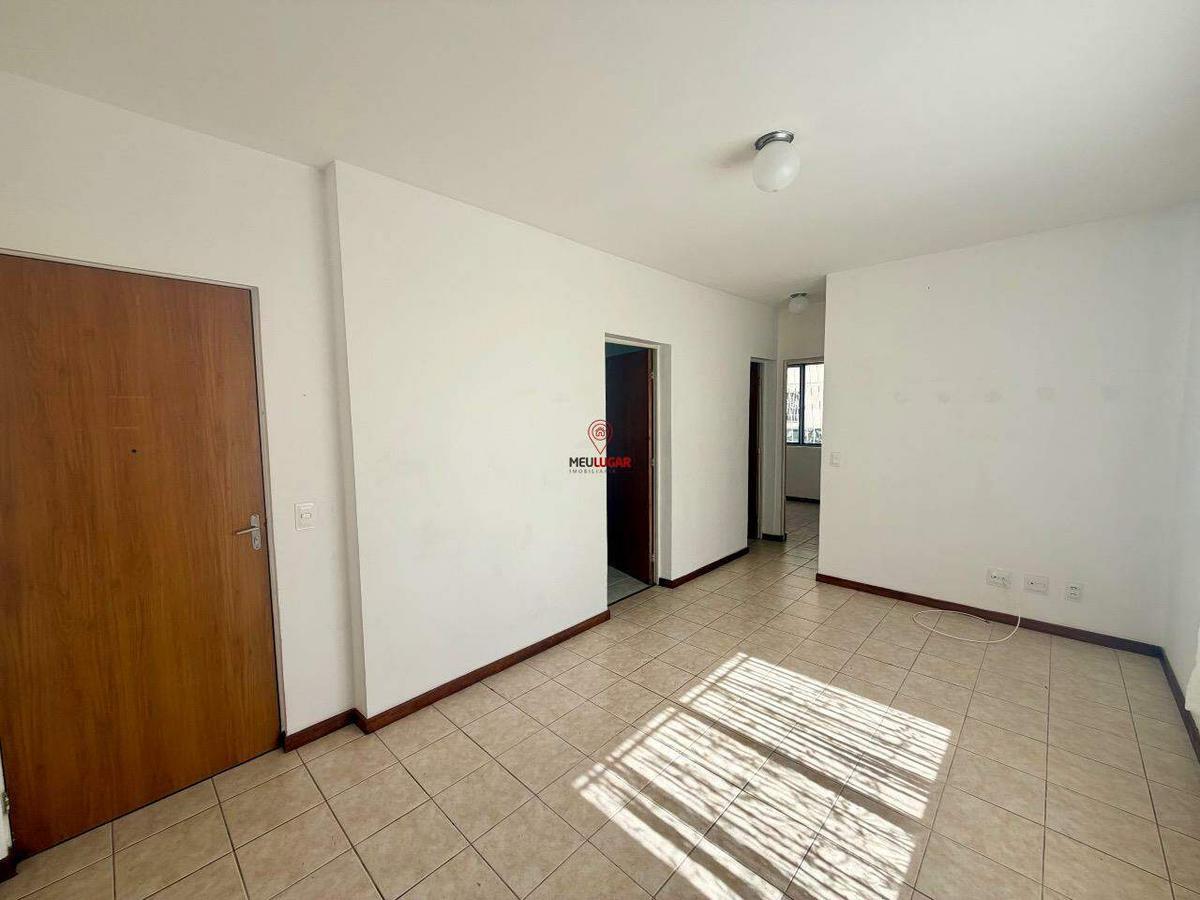Apartamento, Flávio Marques Lisboa, 2 Quartos, 1 Vaga