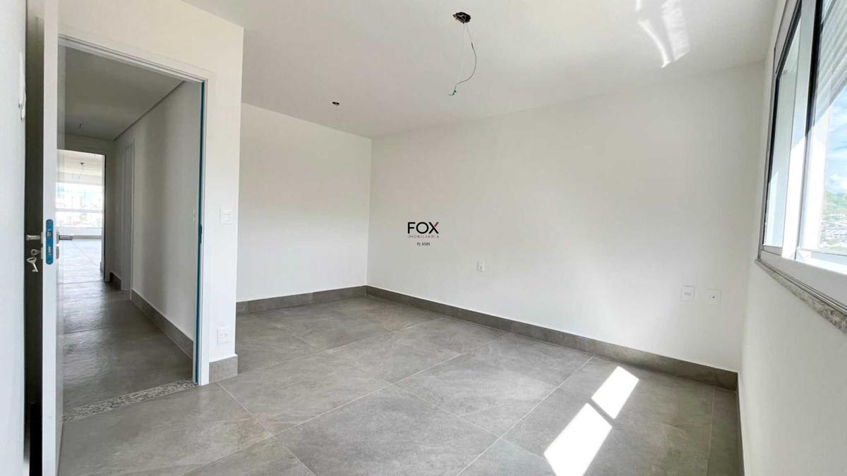 Apartamento, Castelo, 4 Quartos, 3 Vagas, 2 Suítes
