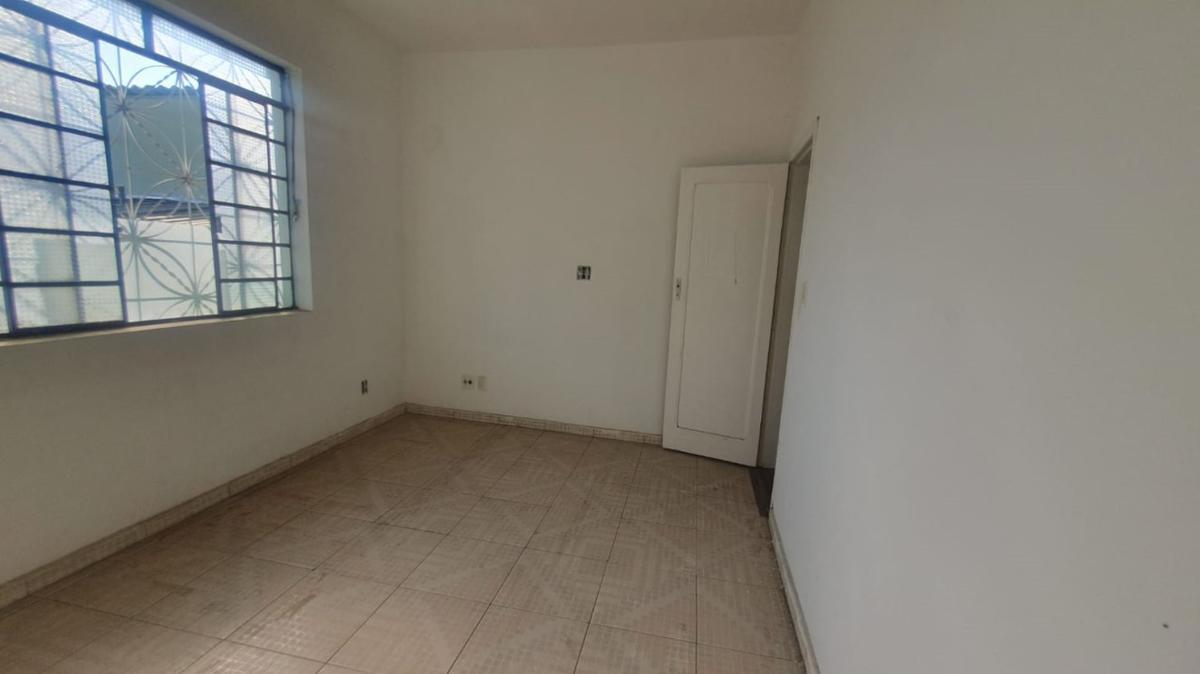 Casa Comercial, Venda Nova, 6 Quartos, 1 Vaga