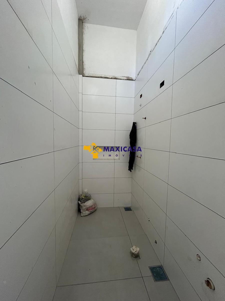 Casa, Itapoã, 3 Quartos, 1 Vaga, 1 Suíte