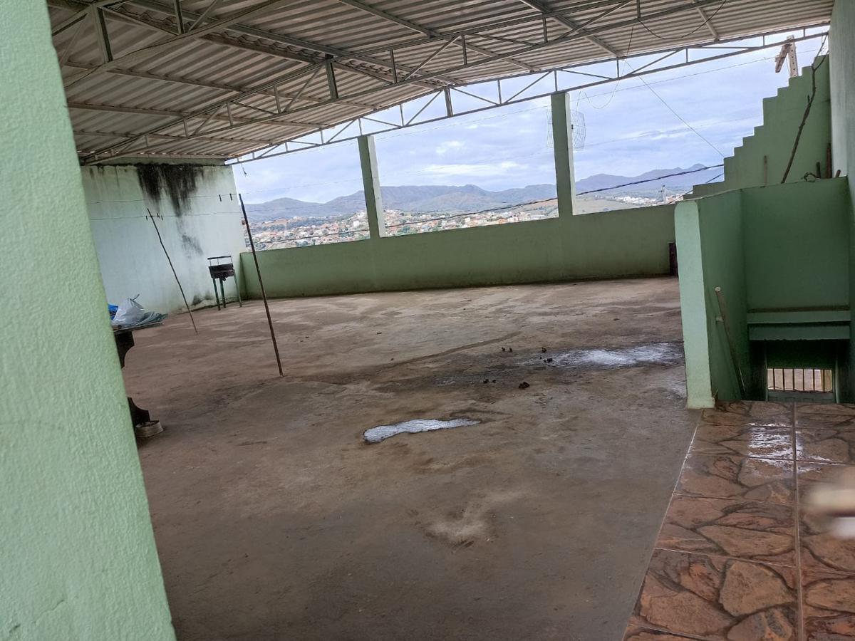 Casa Comercial, Morada da Serra, 3 Quartos, 0 Vaga, 1 Suíte