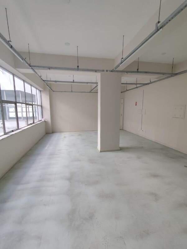 Andar, Centro, 0 Quarto, 0 Vaga