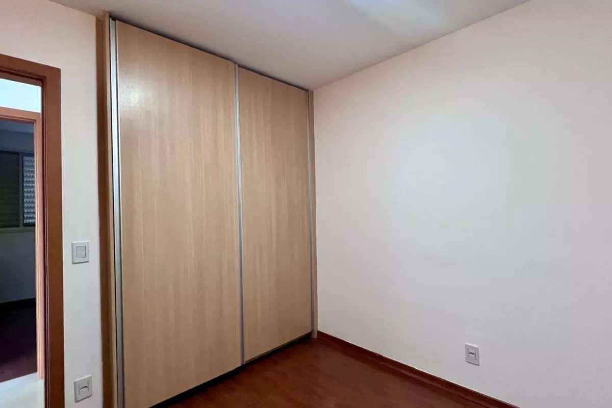 Apartamento, Santa Efigênia, 2 Quartos, 2 Vagas, 1 Suíte