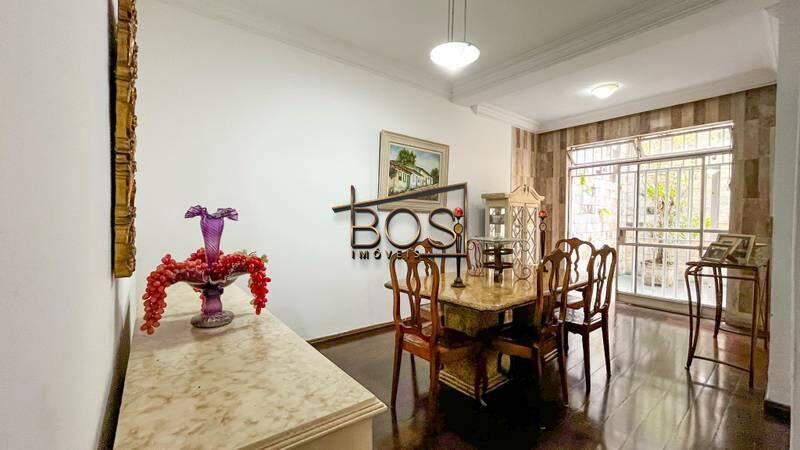 Casa, Serra, 4 Quartos, 2 Vagas, 2 Suítes