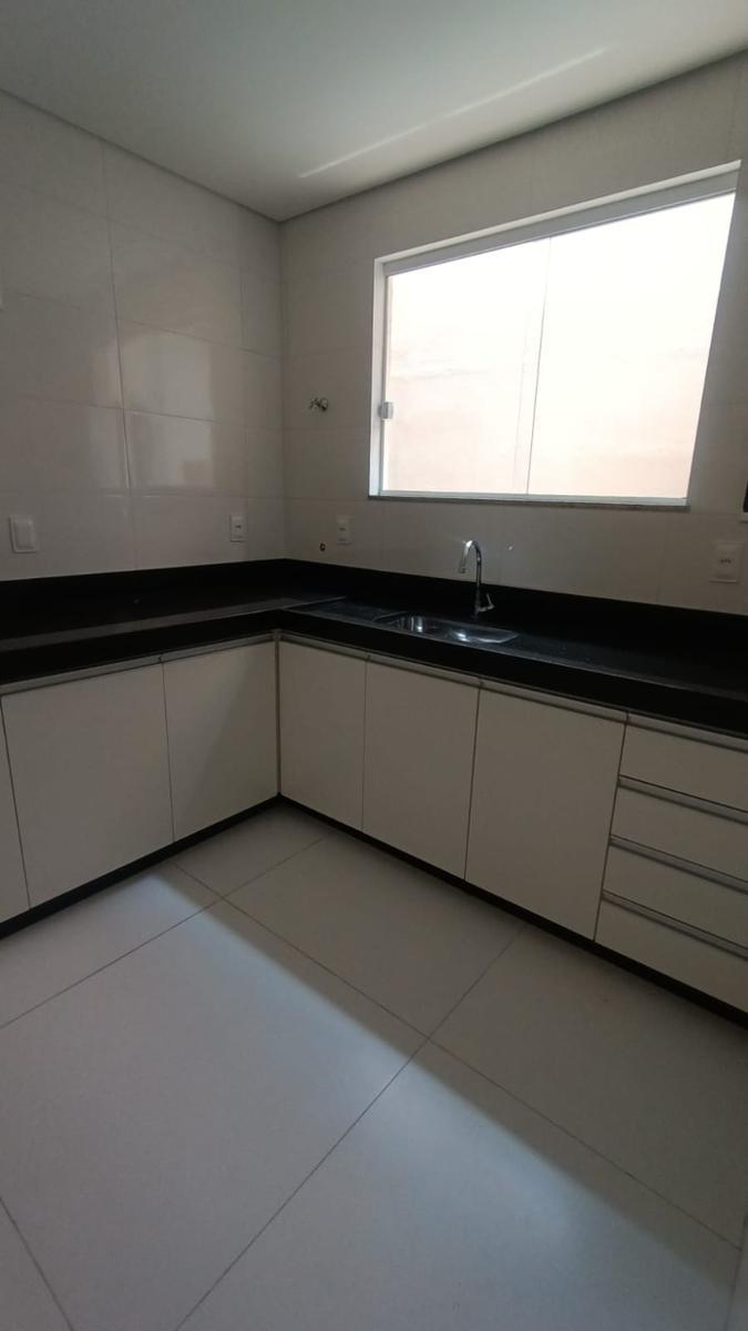 Casa, Candelária, 3 Quartos, 1 Vaga