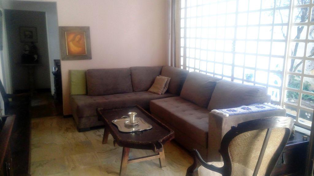 Casa Comercial, Gutierrez, 3 Quartos, 4 Vagas, 1 Suíte