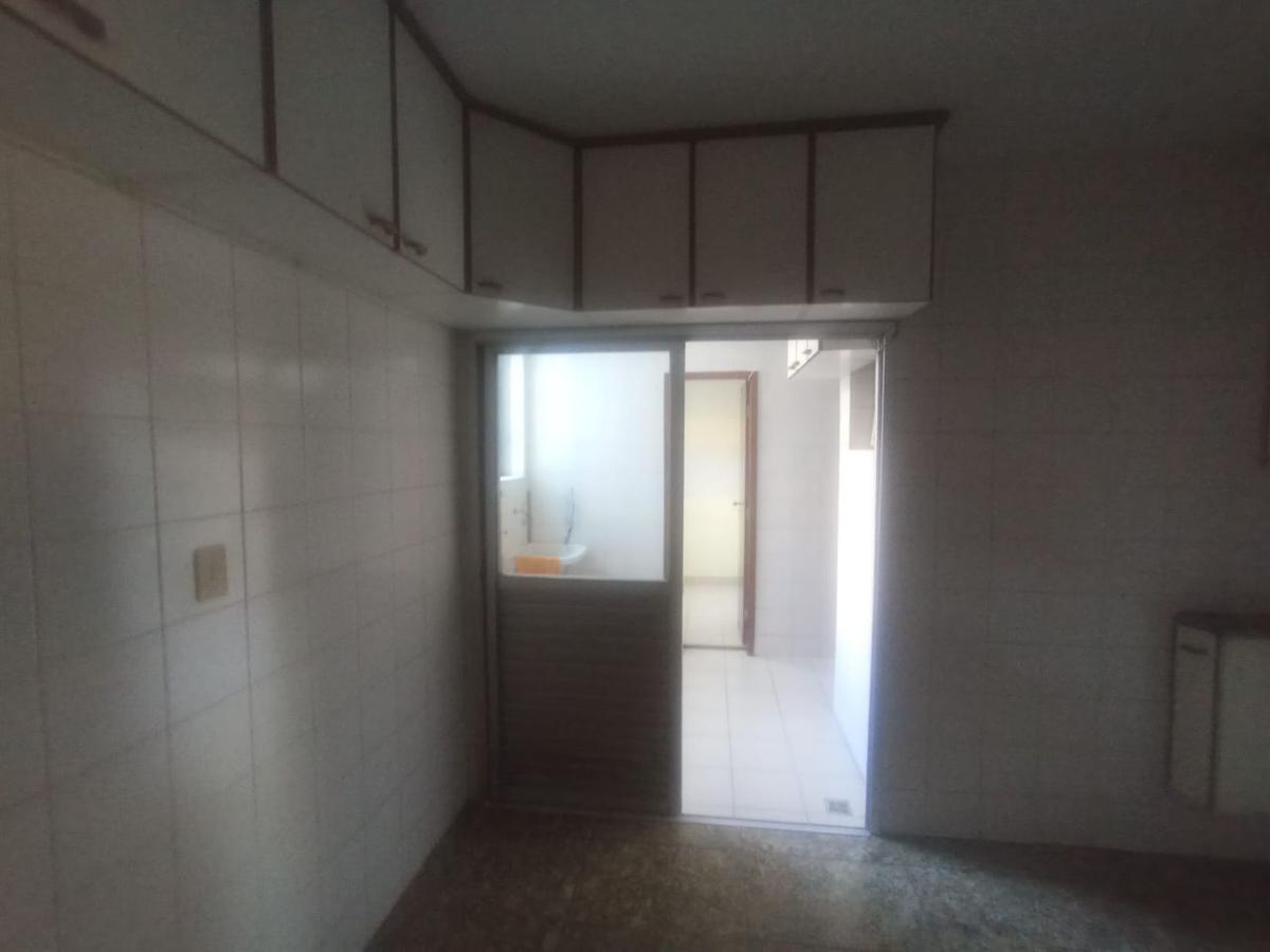 Apartamento, Ipiranga, 4 Quartos, 4 Vagas, 1 Suíte