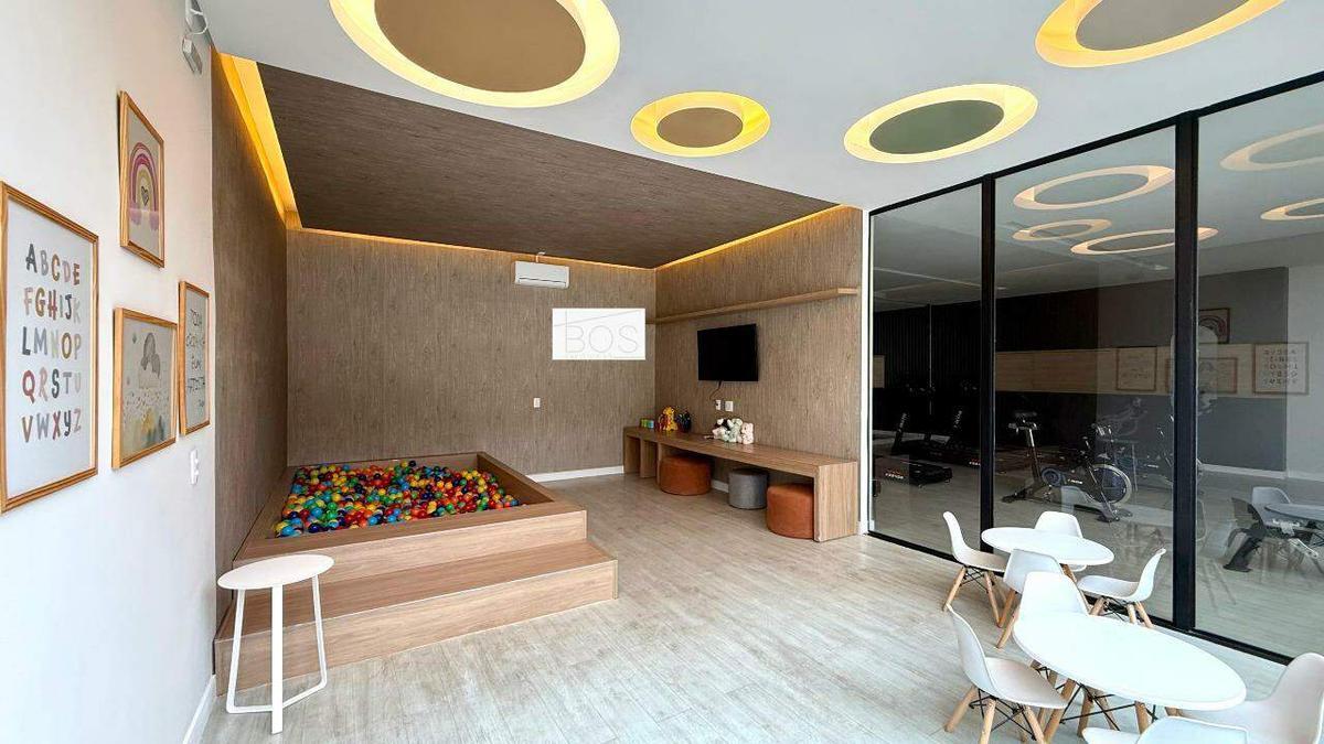 Apartamento, Estoril, 2 Quartos, 1 Vaga, 1 Suíte