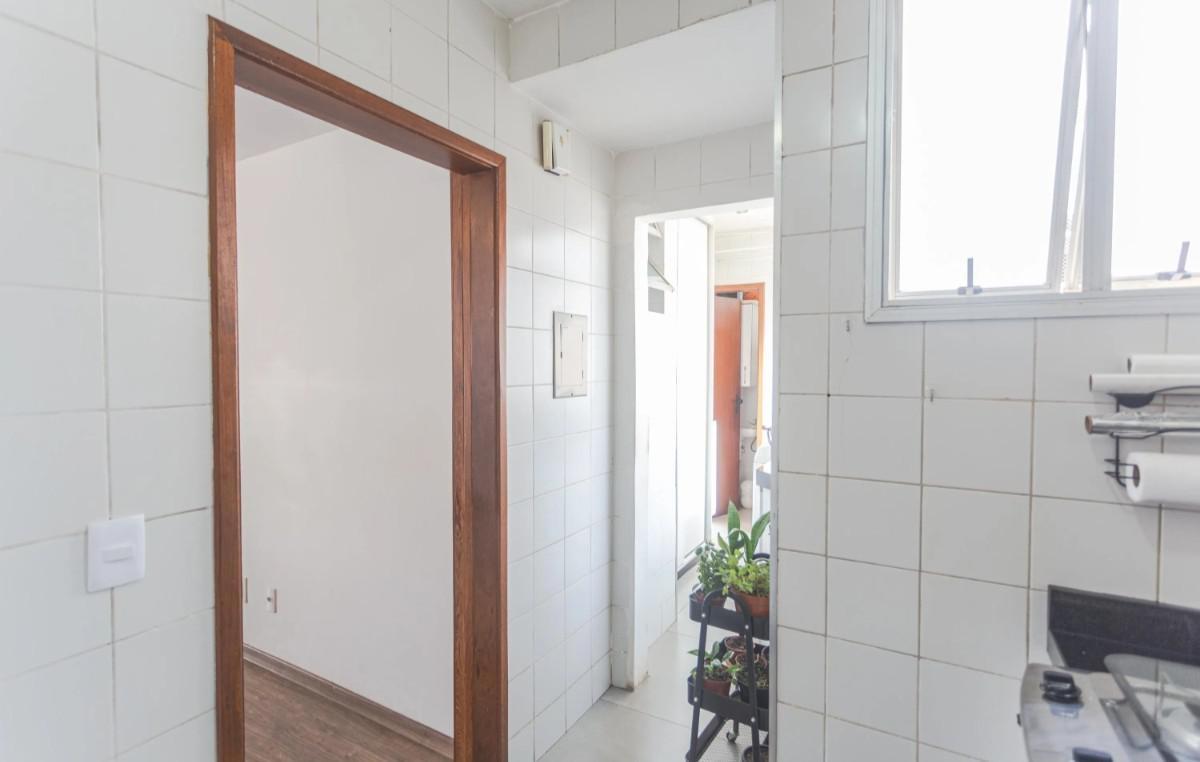 Apartamento, Sagrada Família, 2 Quartos, 2 Vagas