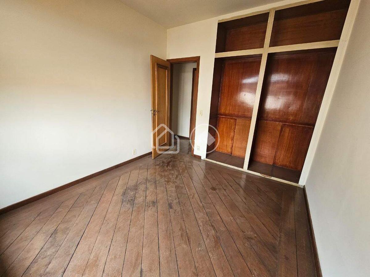 Casa, Santa Teresa, 8 Quartos, 6 Vagas, 2 Suítes