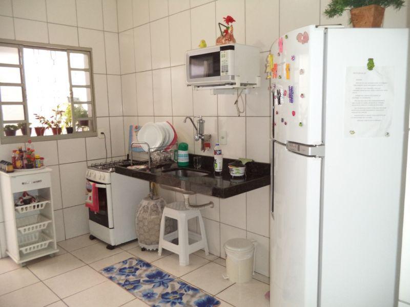 Casa, Guanabara, 2 Quartos, 3 Vagas, 0 Suíte