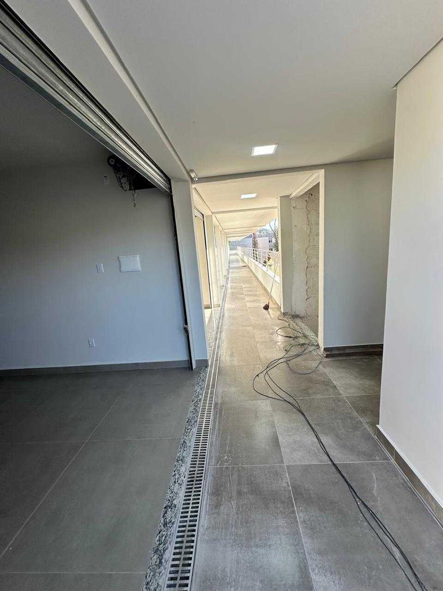 Andar, Santa Terezinha, 0 Quarto, 0 Vaga