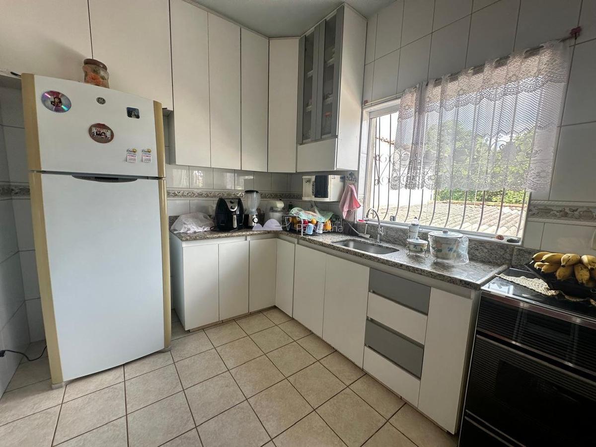 Casa, Santa Mônica, 5 Quartos, 3 Vagas, 1 Suíte