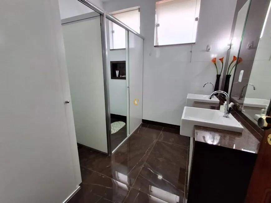 Casa, Itapoã, 5 Quartos, 3 Vagas, 2 Suítes